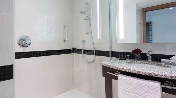 Hampton by Hilton Warsaw City Centre Room
