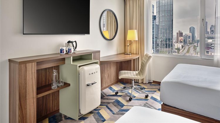 Hampton by Hilton Warsaw City Centre Room