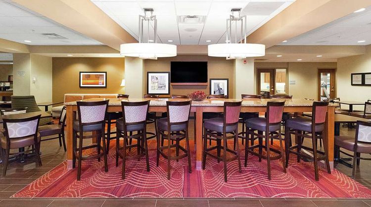 Hampton Inn - Waynesburg Lobby