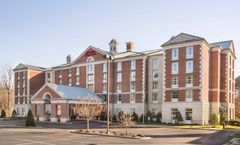 Hampton Inn & Suites Central