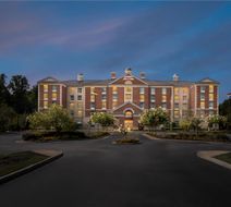 Hampton Inn & Suites Central Exterior