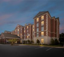 Hampton Inn & Suites Central Exterior