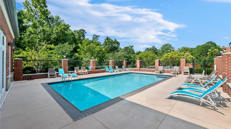 Hampton Inn & Suites Central Pool
