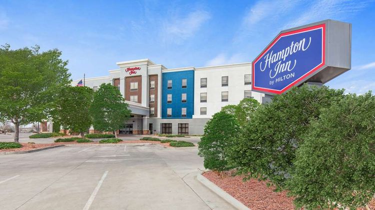 Hampton Inn Denver Northeast Brighton Exterior