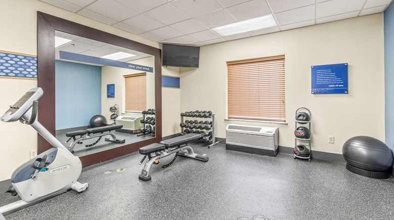 <b>Hampton Inn Denver Northeast Brighton Health</b>. Images powered by <a href="https://iceportal.shijigroup.com/" title="IcePortal" target="_blank">IcePortal</a>.