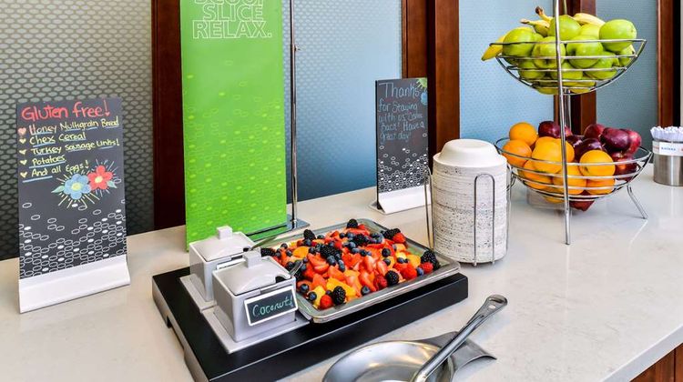 Hampton Inn & Suites Boulder-North Restaurant