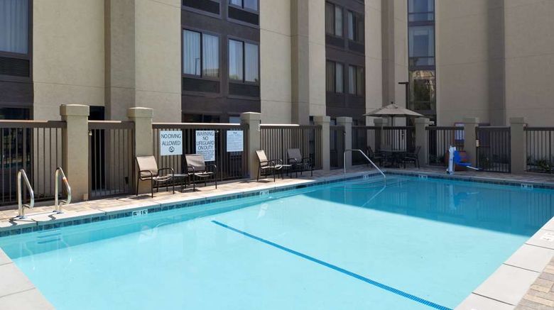 <b>Hampton Inn Los Angeles/West Covina Pool</b>. Images powered by <a href="https://iceportal.shijigroup.com/" title="IcePortal" target="_blank">IcePortal</a>.
