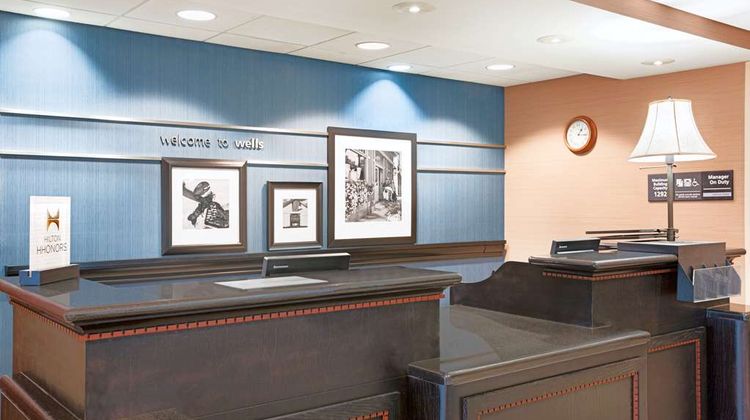 Hampton Inn & Suites Ogunquit Lobby