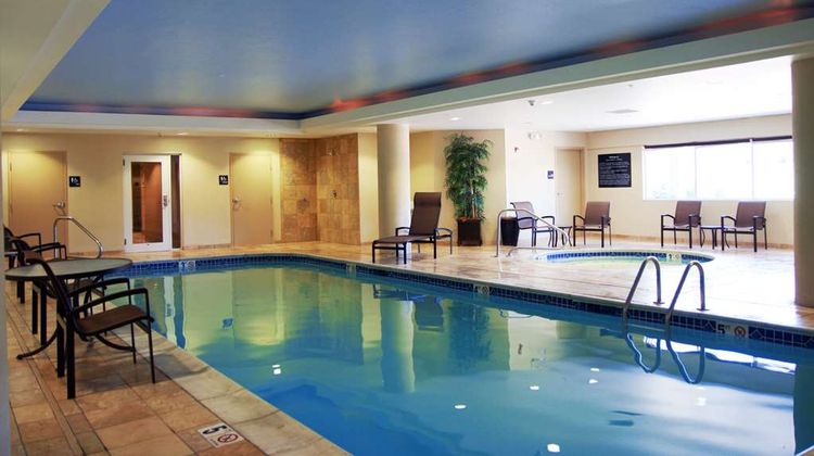 Hampton Inn & Suites Ogunquit Pool