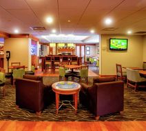 Hampton Inn Wheeling Lobby
