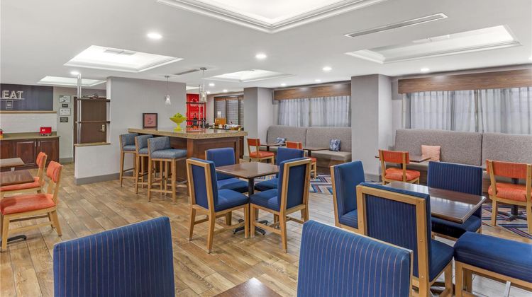 Hampton Inn Washington Restaurant