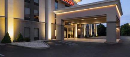 Hampton Inn Winfield/Teays Valley Exterior