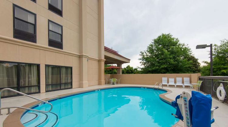 Hampton Inn Wilkesboro Pool