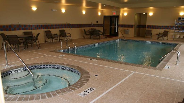 <b>Hampton Inn Mountain Home Pool</b>. Images powered by <a href="https://iceportal.shijigroup.com/" title="IcePortal" target="_blank">IcePortal</a>.