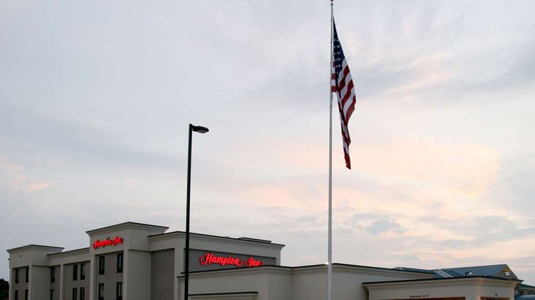 <b>Hampton Inn Mountain Home Exterior</b>. Images powered by <a href="https://iceportal.shijigroup.com/" title="IcePortal" target="_blank">IcePortal</a>.