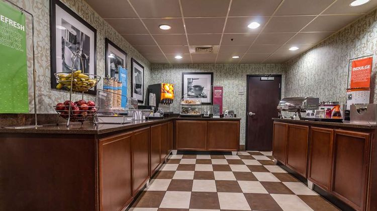 Hampton Inn University/Mall Area Restaurant
