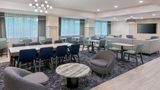 <b>Hampton Inn Hartford/Airport Lobby</b>. Images powered by <a href="https://iceportal.shijigroup.com/" title="IcePortal" target="_blank">IcePortal</a>.