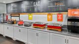 <b>Hampton Inn Hartford/Airport Restaurant</b>. Images powered by <a href="https://iceportal.shijigroup.com/" title="IcePortal" target="_blank">IcePortal</a>.