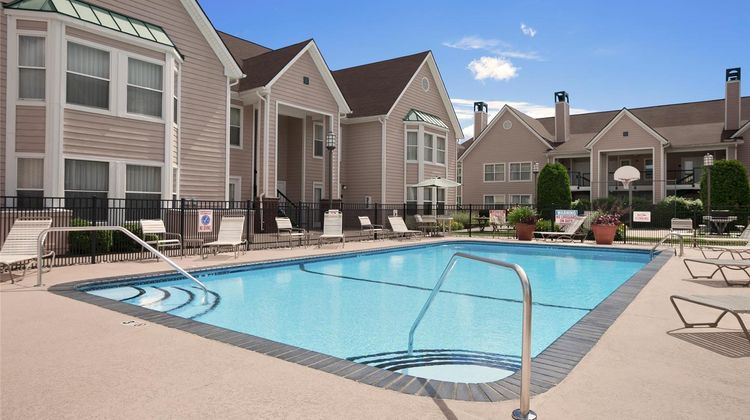 Homewood Stes Windsor Locks Bradley Arpt Pool