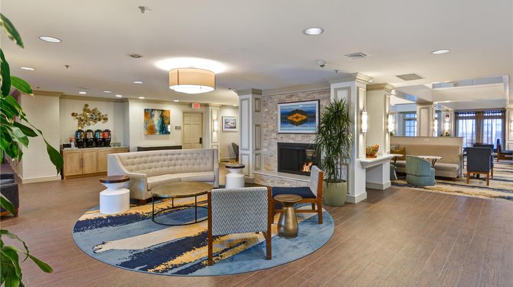Homewood Stes Windsor Locks Bradley Arpt Lobby