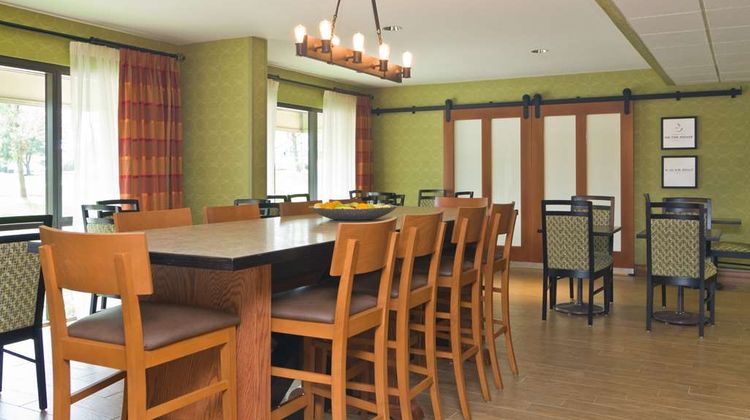 Hampton Inn Wooster Restaurant