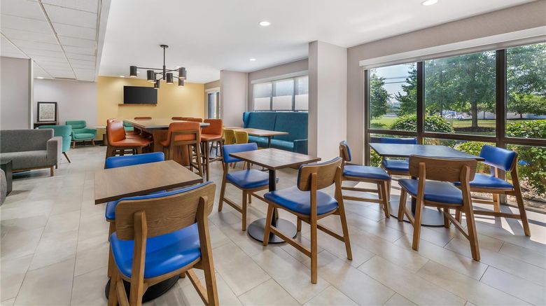 <b>Hampton Inn Wooster Restaurant</b>. Images powered by <a href="https://iceportal.shijigroup.com/" title="IcePortal" target="_blank">IcePortal</a>.