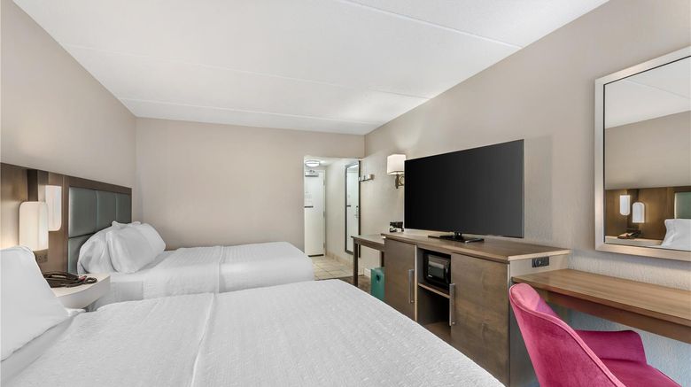 <b>Hampton Inn Wooster Room</b>. Images powered by <a href="https://iceportal.shijigroup.com/" title="IcePortal" target="_blank">IcePortal</a>.