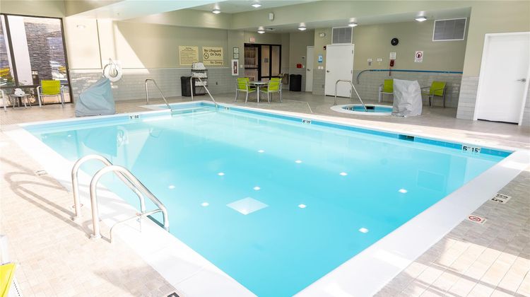 Hampton Inn Williamsport Downtown Pool