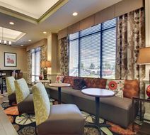 Hampton Inn Warner Robins Lobby