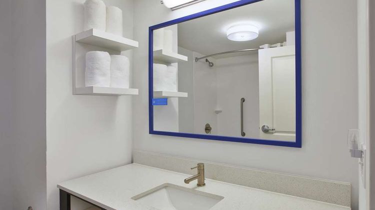 Hampton Inn White River Junction Room