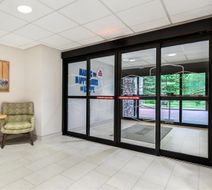 Hampton Inn White River Junction Lobby
