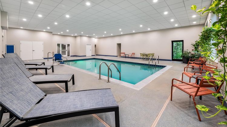 Hampton Inn White River Junction Pool