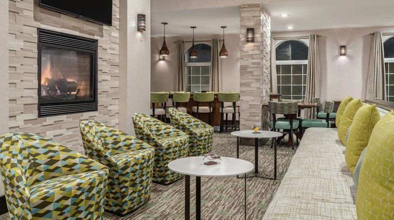 <b>Homewood Suites Providence-Warwick Lobby</b>. Images powered by <a href="https://iceportal.shijigroup.com/" title="IcePortal" target="_blank">IcePortal</a>.