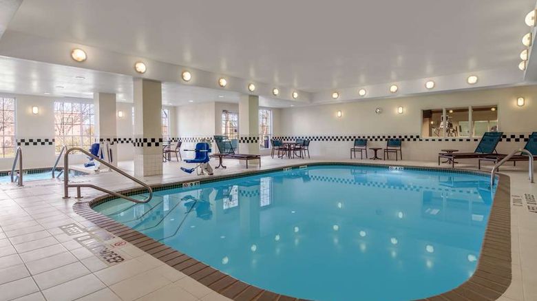 <b>Homewood Suites Providence-Warwick Pool</b>. Images powered by <a href="https://iceportal.shijigroup.com/" title="IcePortal" target="_blank">IcePortal</a>.