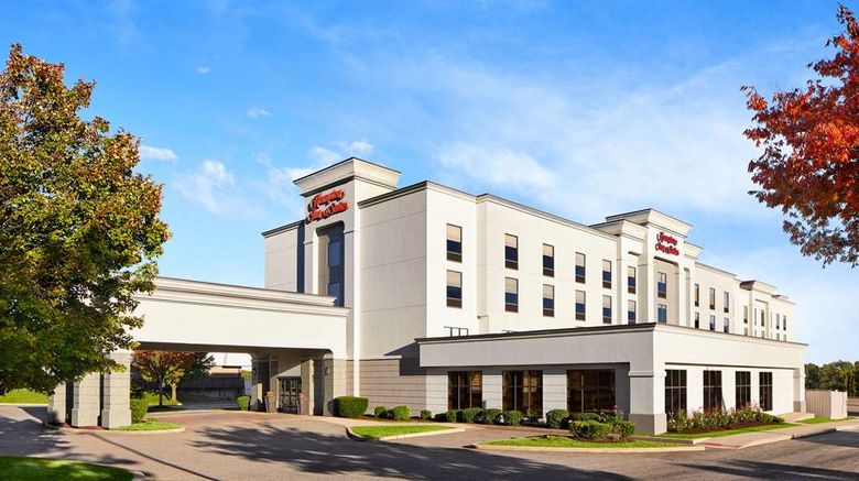 Hampton Inn  and  Suites New Haven Exterior. Images powered by <a href="https://iceportal.shijigroup.com" target="_blank" rel="noopener">Ice Portal</a>.