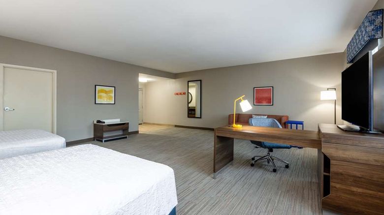 <b>Hampton Inn & Suites Woodward Room</b>. Images powered by <a href="https://iceportal.shijigroup.com/" title="IcePortal" target="_blank">IcePortal</a>.