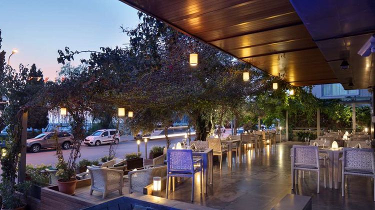 DoubleTree by Hilton Hotel Kusadasi Restaurant