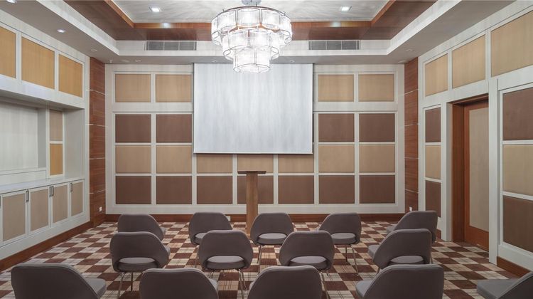 DoubleTree by Hilton Hotel Kusadasi Meeting