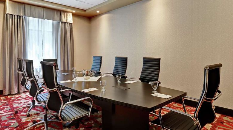 <b>Hampton Inn by Hilton Chilliwack Meeting</b>. Images powered by <a href="https://iceportal.shijigroup.com/" title="IcePortal" target="_blank">IcePortal</a>.
