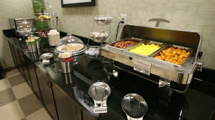 Hampton Inn by Hilton Fort Saskatchewan Restaurant
