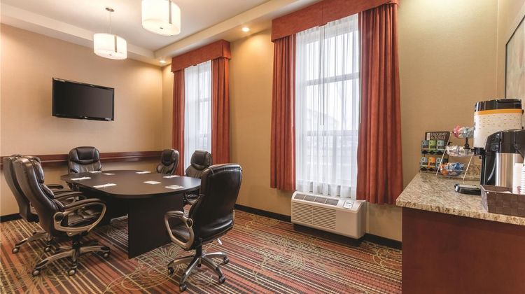 Hampton Inn Edmonton South Meeting