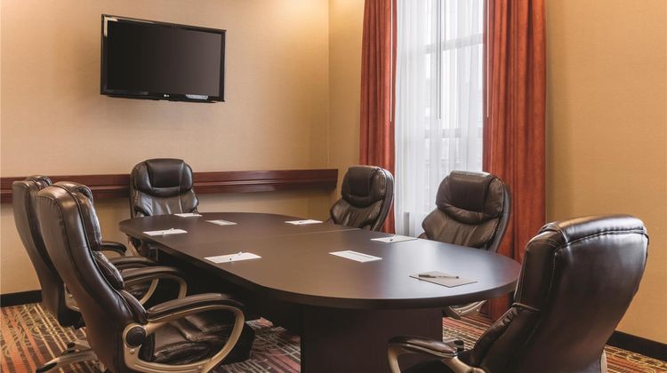 Hampton Inn Edmonton South Meeting