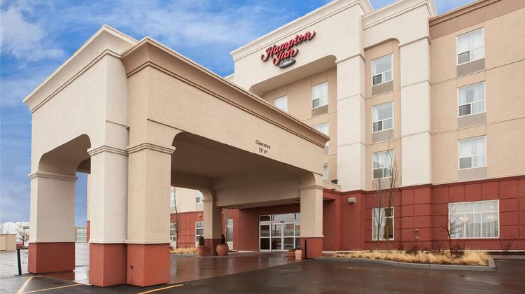 Hampton Inn Edmonton South Exterior