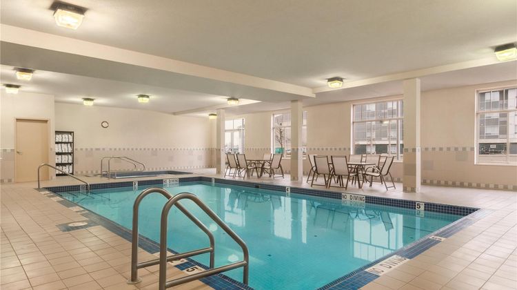 Hampton Inn Edmonton South Pool