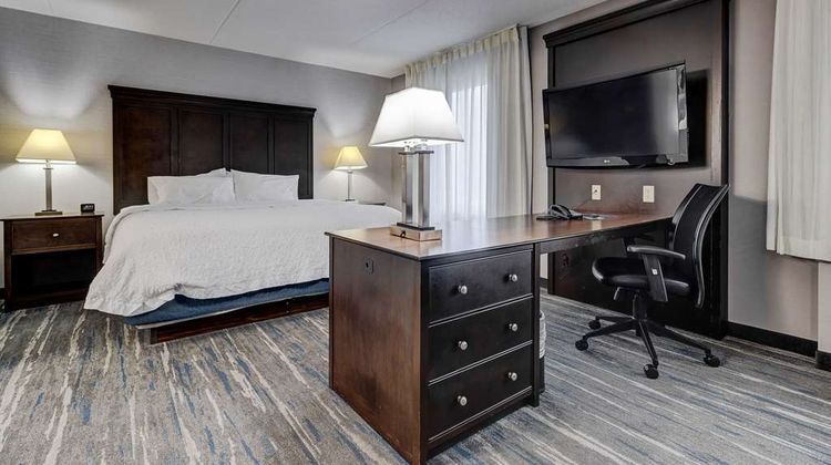 Hampton Inn & Suites Brantford Room