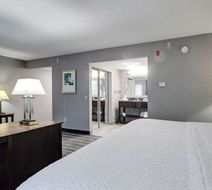 Hampton Inn & Suites Brantford Room