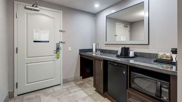 Hampton Inn & Suites Brantford Other