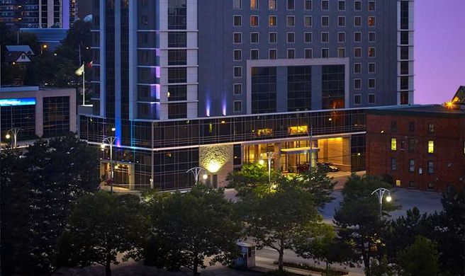 Homewood Suites Hamilton Exterior