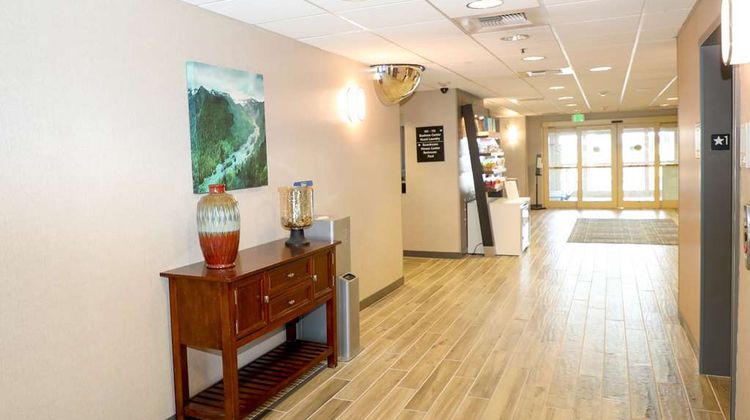 Hampton Inn Ellensburg Lobby