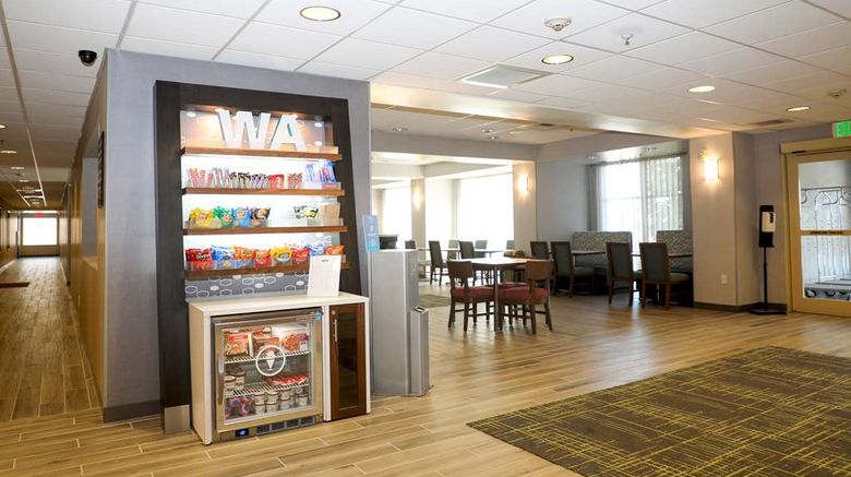 <b>Hampton Inn Ellensburg Restaurant</b>. Images powered by <a href="https://iceportal.shijigroup.com/" title="IcePortal" target="_blank">IcePortal</a>.